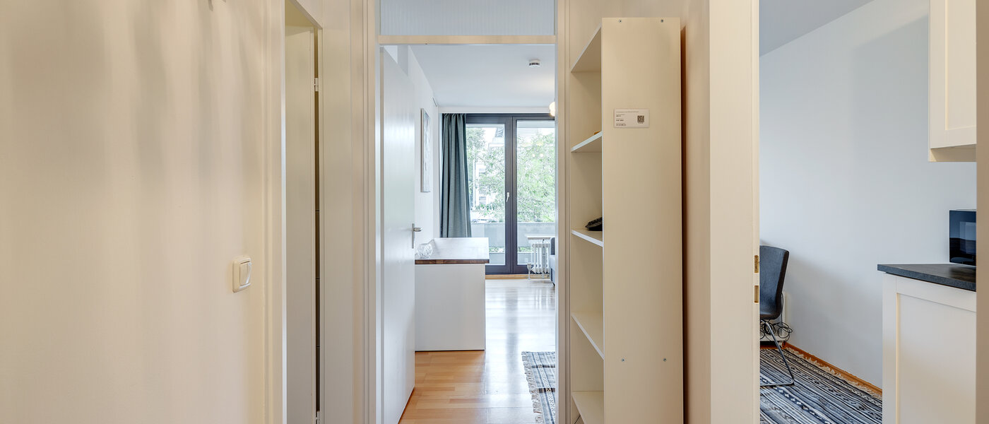 apartment München Nymphenburg 02 hall 10522