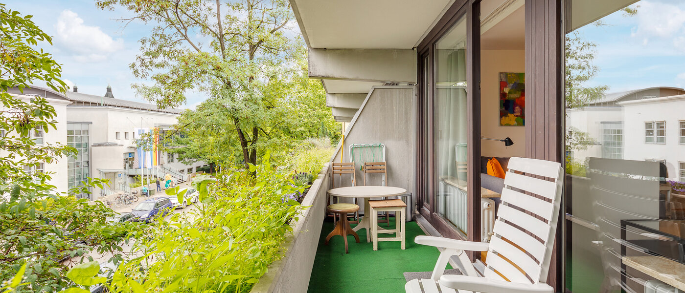 apartment München Nymphenburg 02 balcony 10522