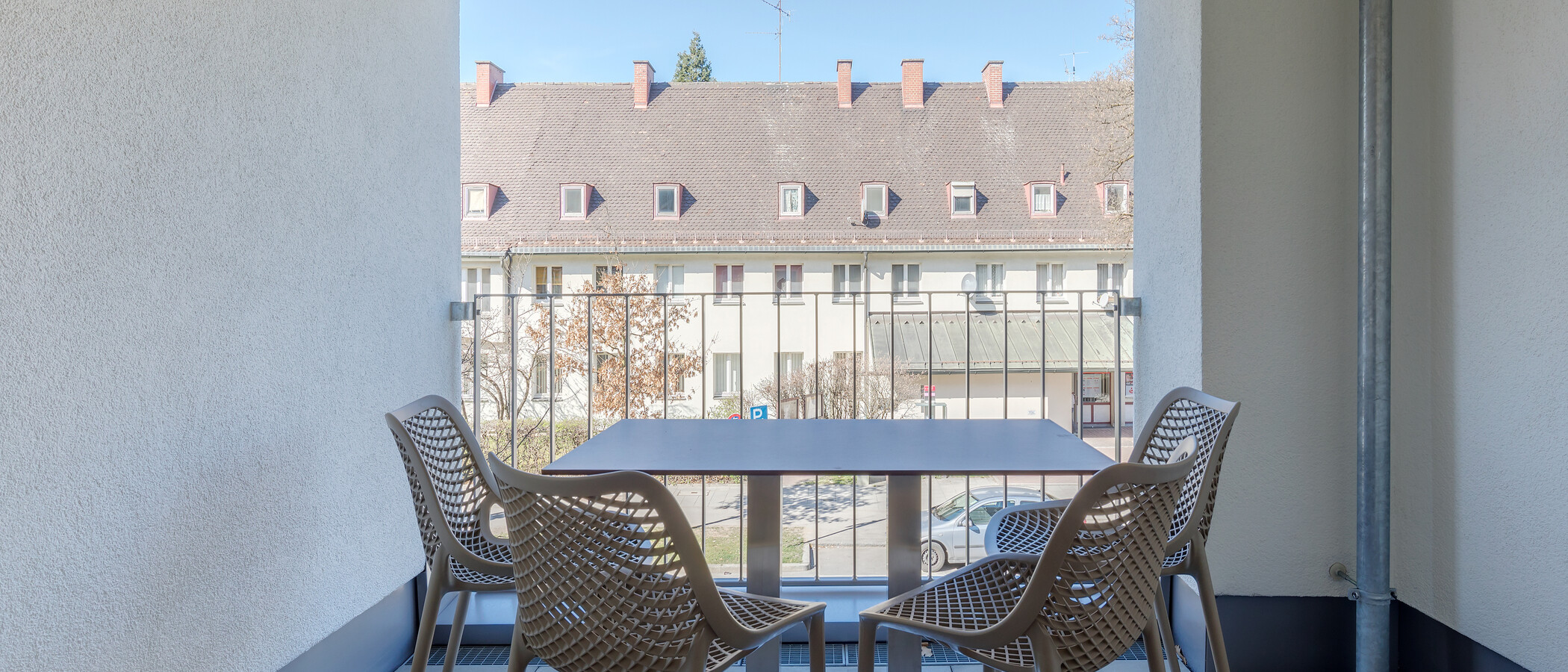 apartment München Am Hart 01 balcony 10529