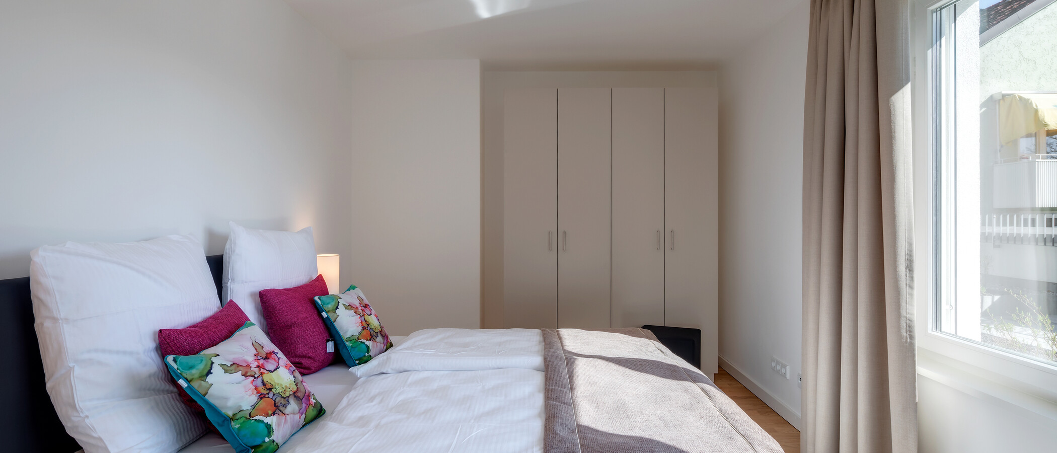 apartment München Am Hart 01 sleeping area 10529