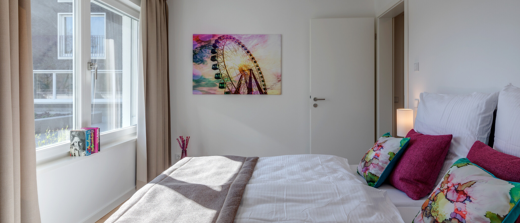 apartment München Am Hart 05 sleeping area 10529