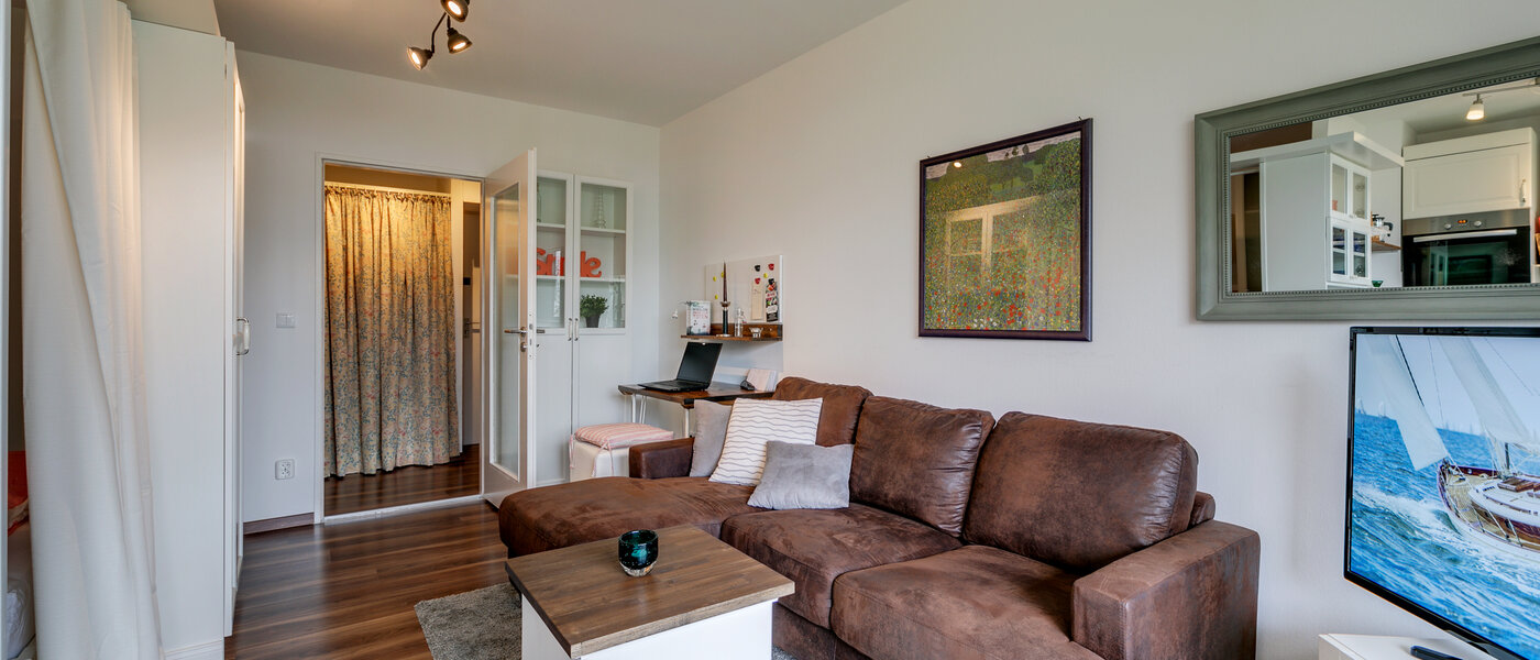 apartment München Oberföhring 01 living room 10534