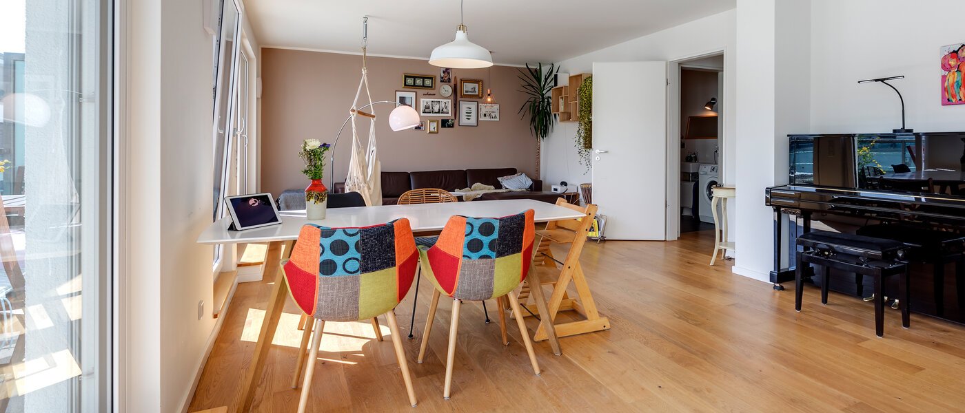 apartment München Mittersendling 04 living room 10537