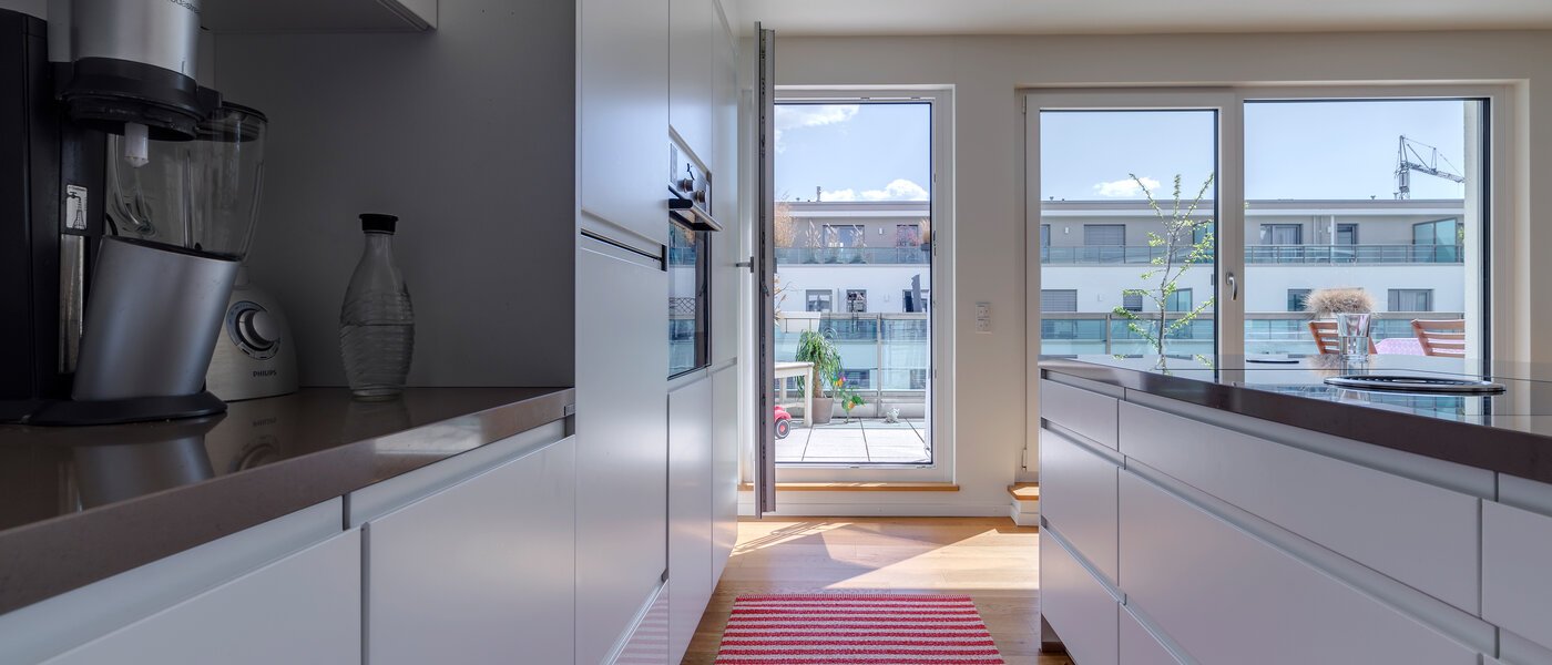 apartment München Mittersendling 04 kitchen 10537