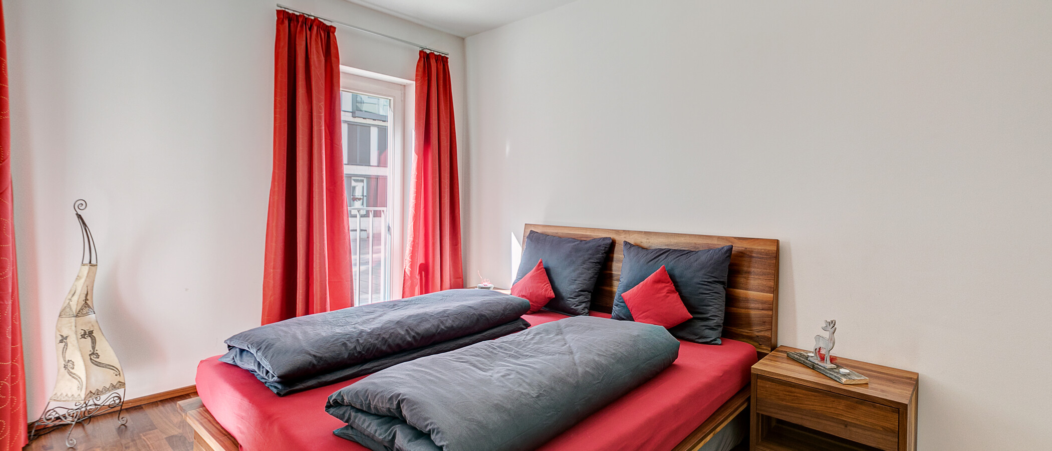 apartment München Maxvorstadt - Westen 01 sleeping area 10538