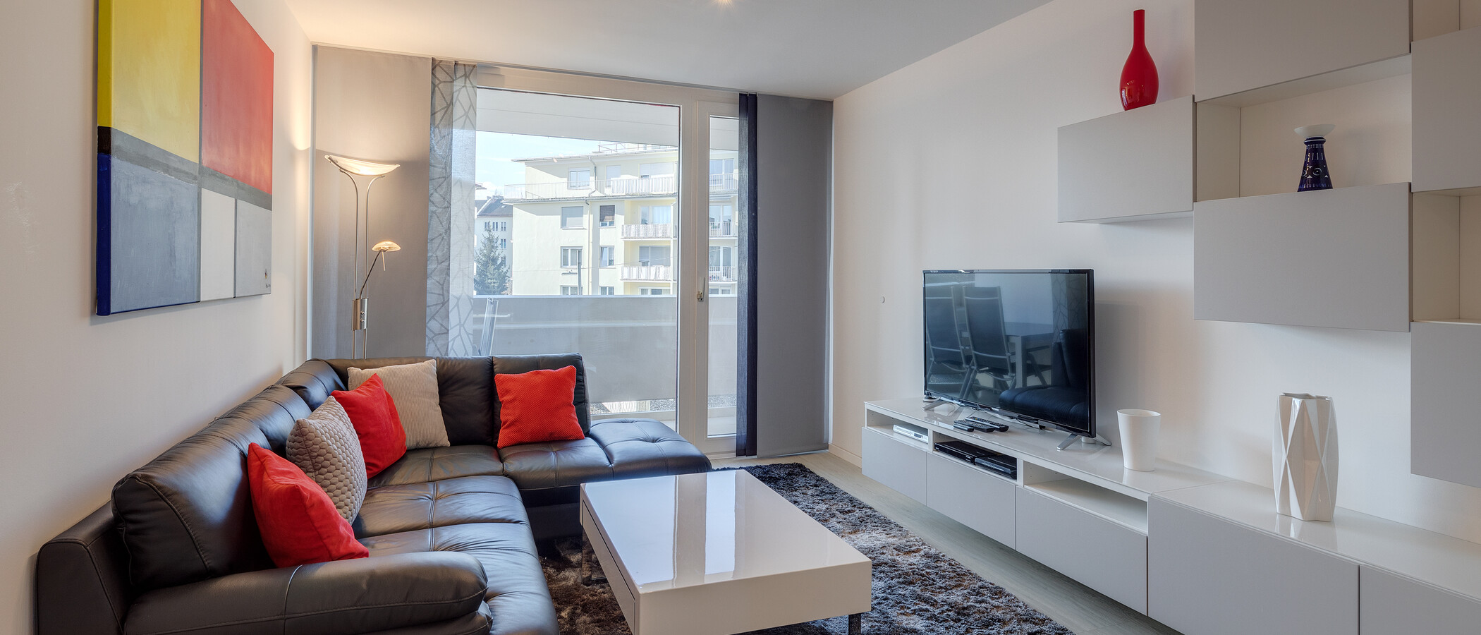 apartment München Schwabing-Nord (zw. Leopoldstraße & Englischen Garten) 02 living area 10547