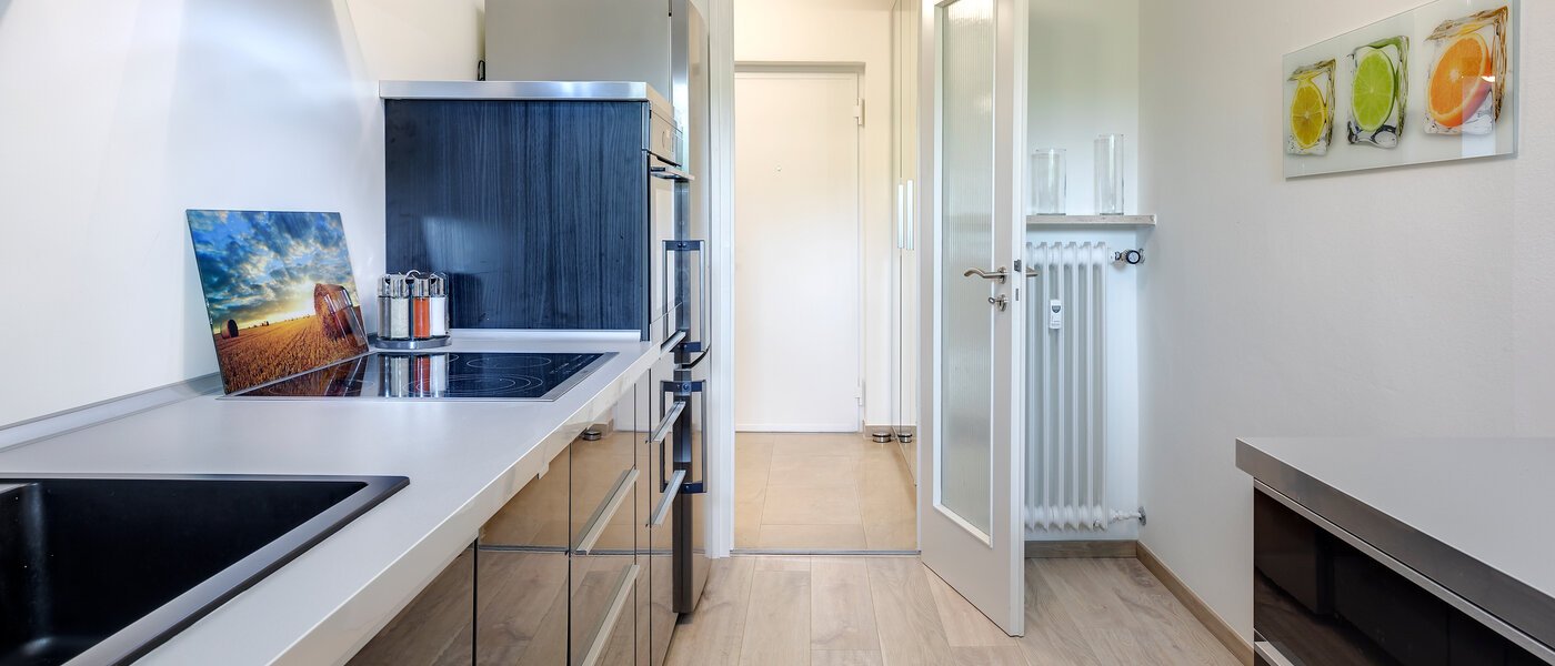 apartment München Haidhausen 04 kitchen 10555