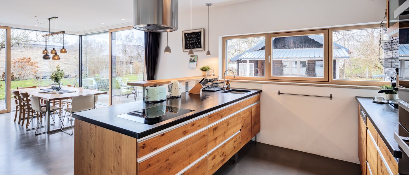 detached house Olching 01 kitchen 10562