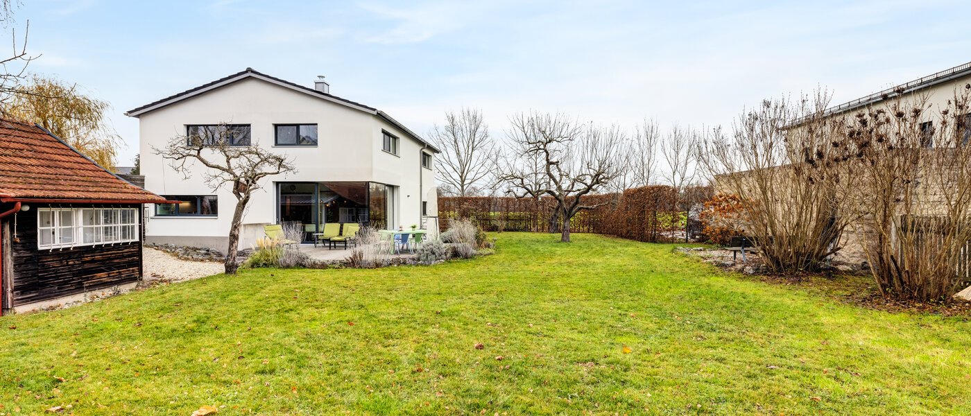 detached house Olching 03 garden 10562