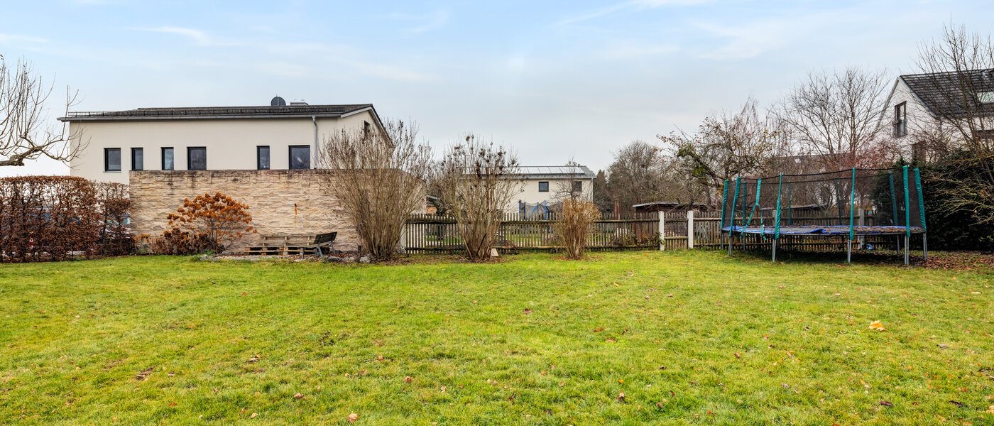 detached house Olching 04 garden 10562