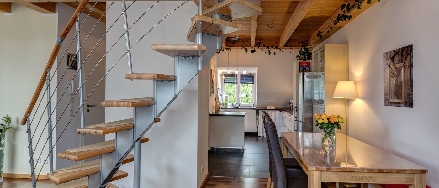 attic apartment München Obersendling 04 living room 10566