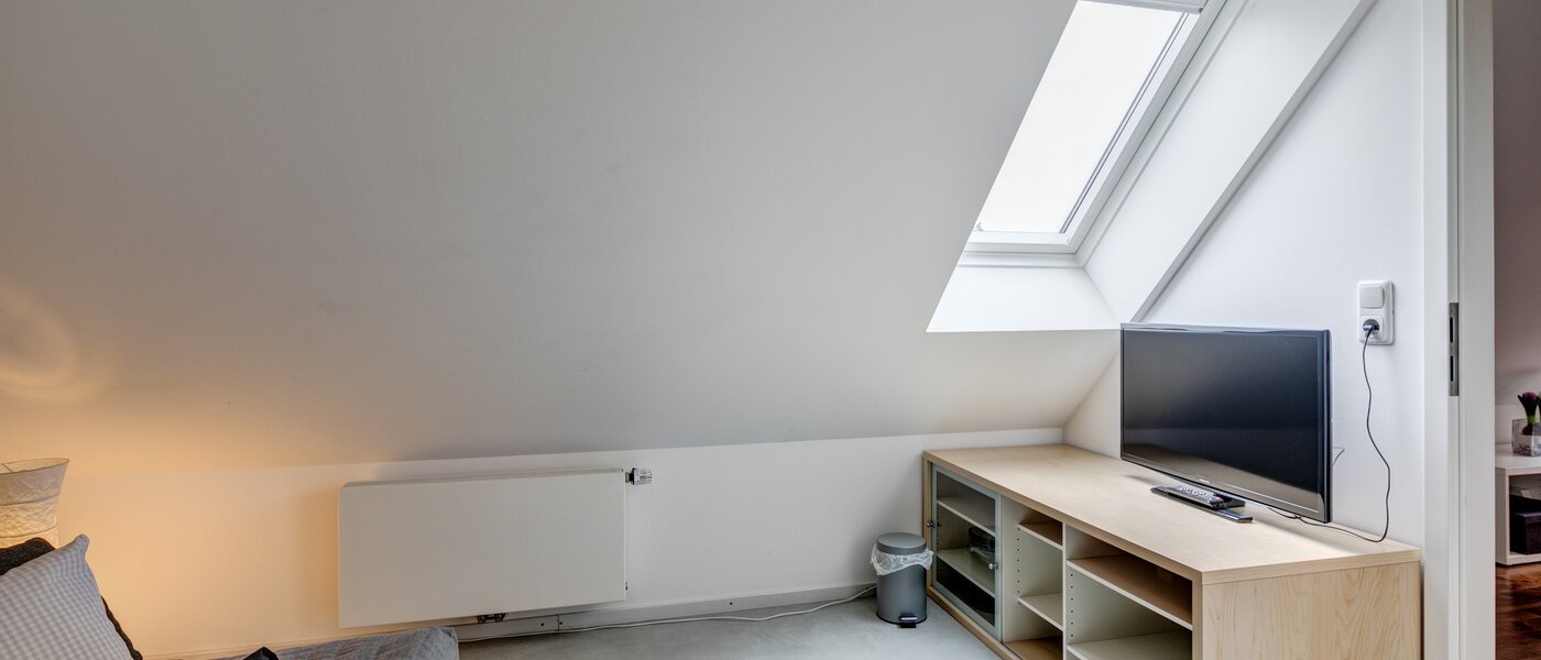 attic apartment München Obersendling 02 guest room 10566