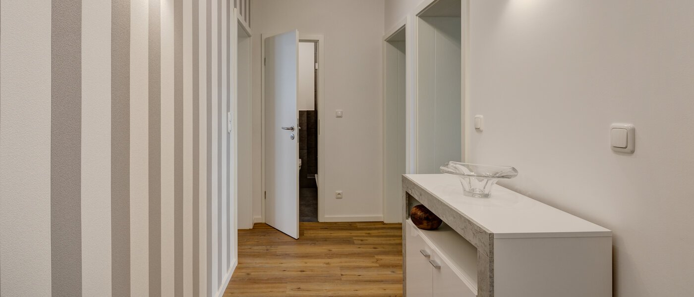 apartment München Westend 02 hall 10583