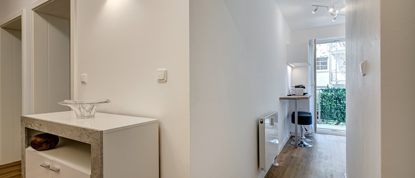 apartment München Westend 04 hall 10583