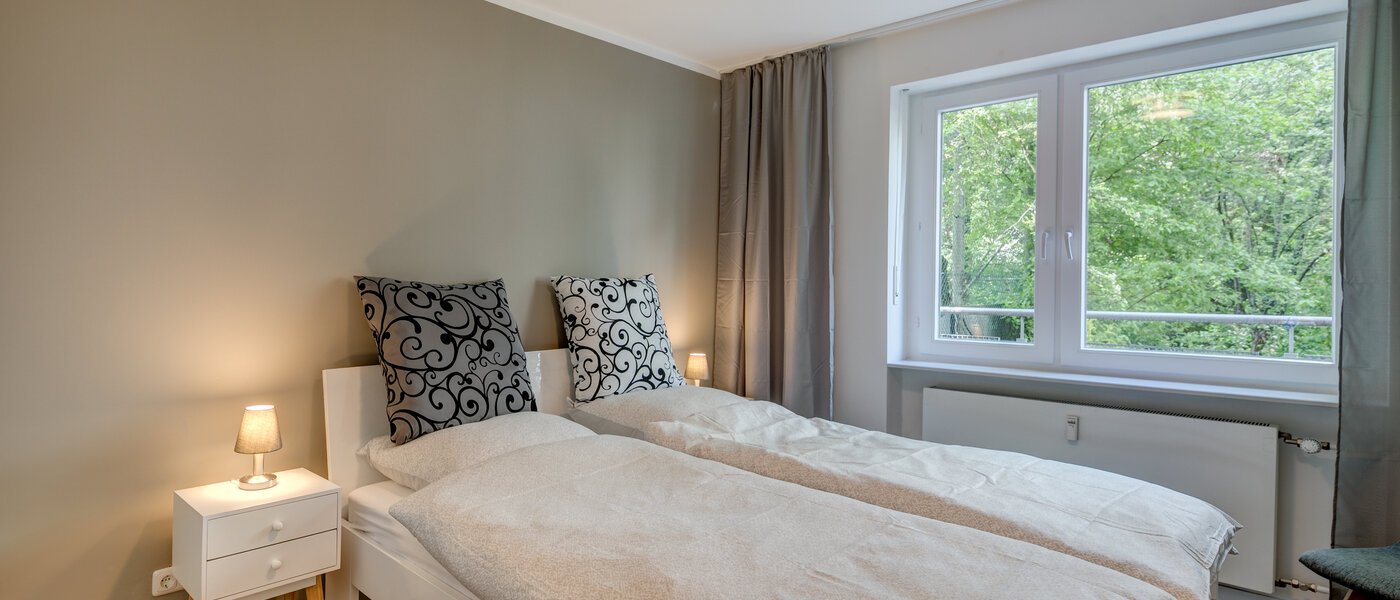 apartment München Westend 01 sleeping area 10583