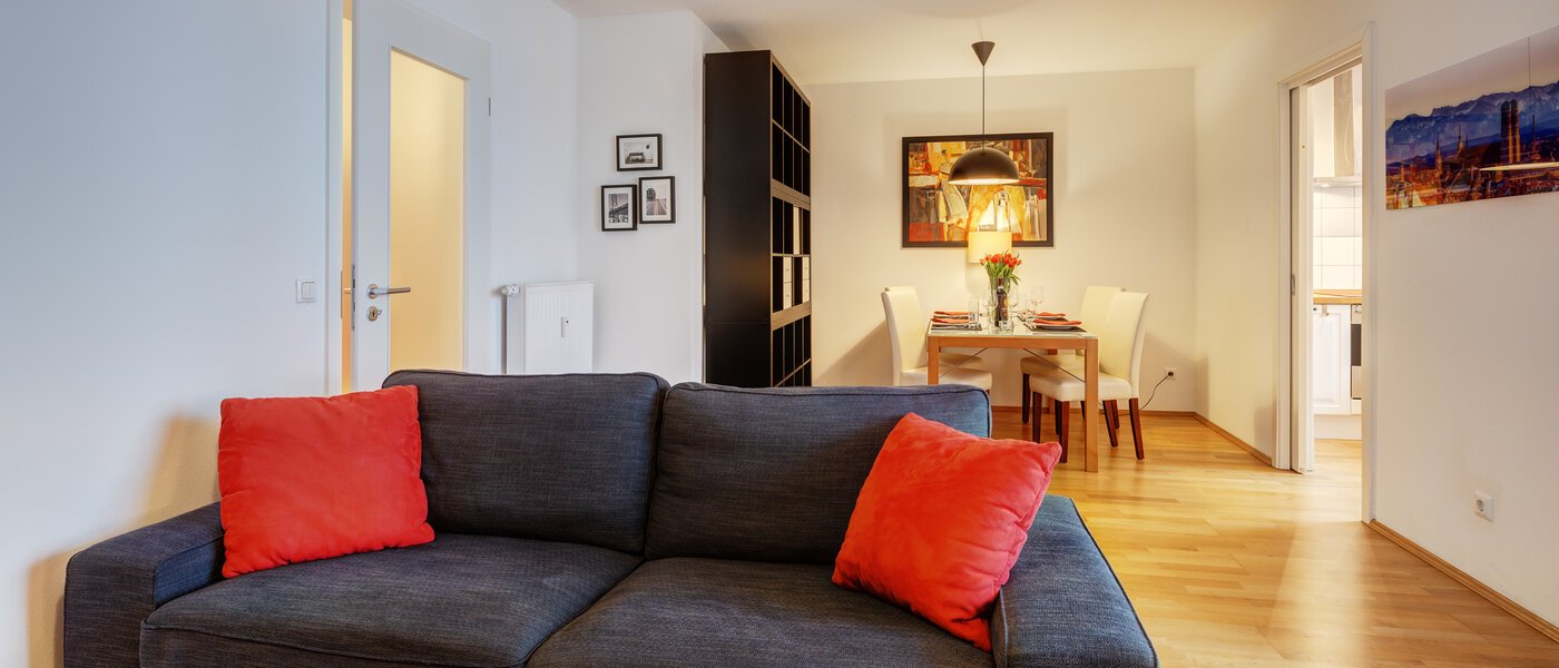 apartment München Haidhausen 03 living area 10593