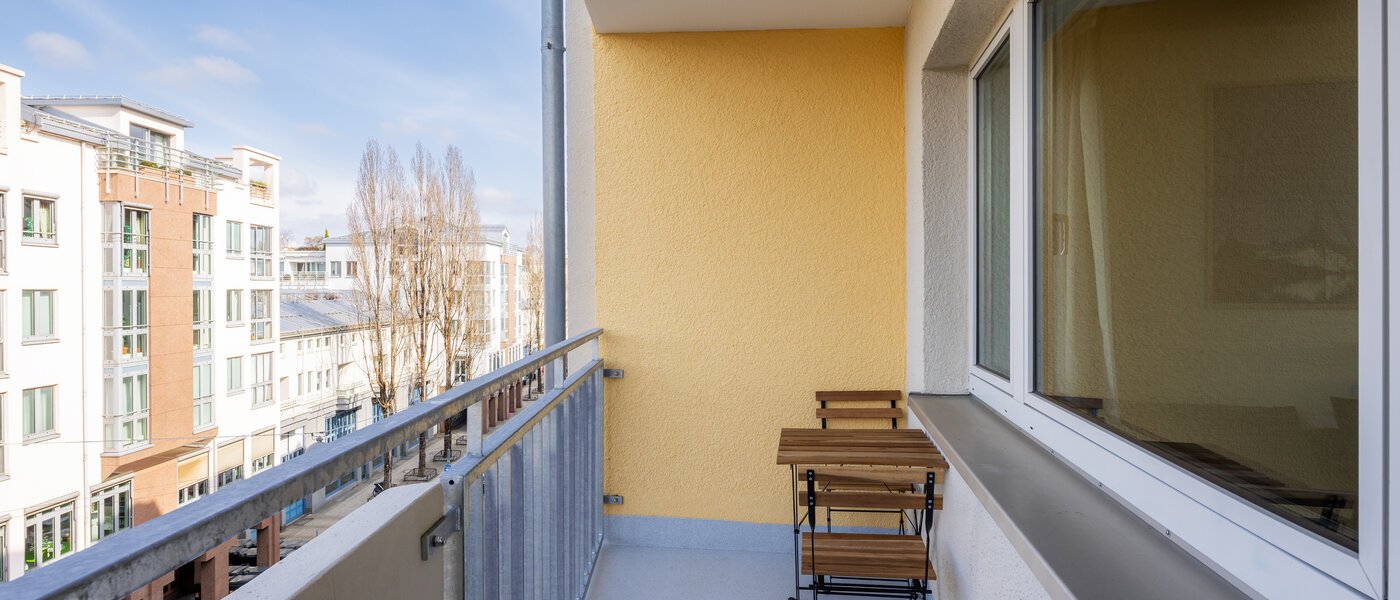 apartment München Haidhausen 02 balcony 10594