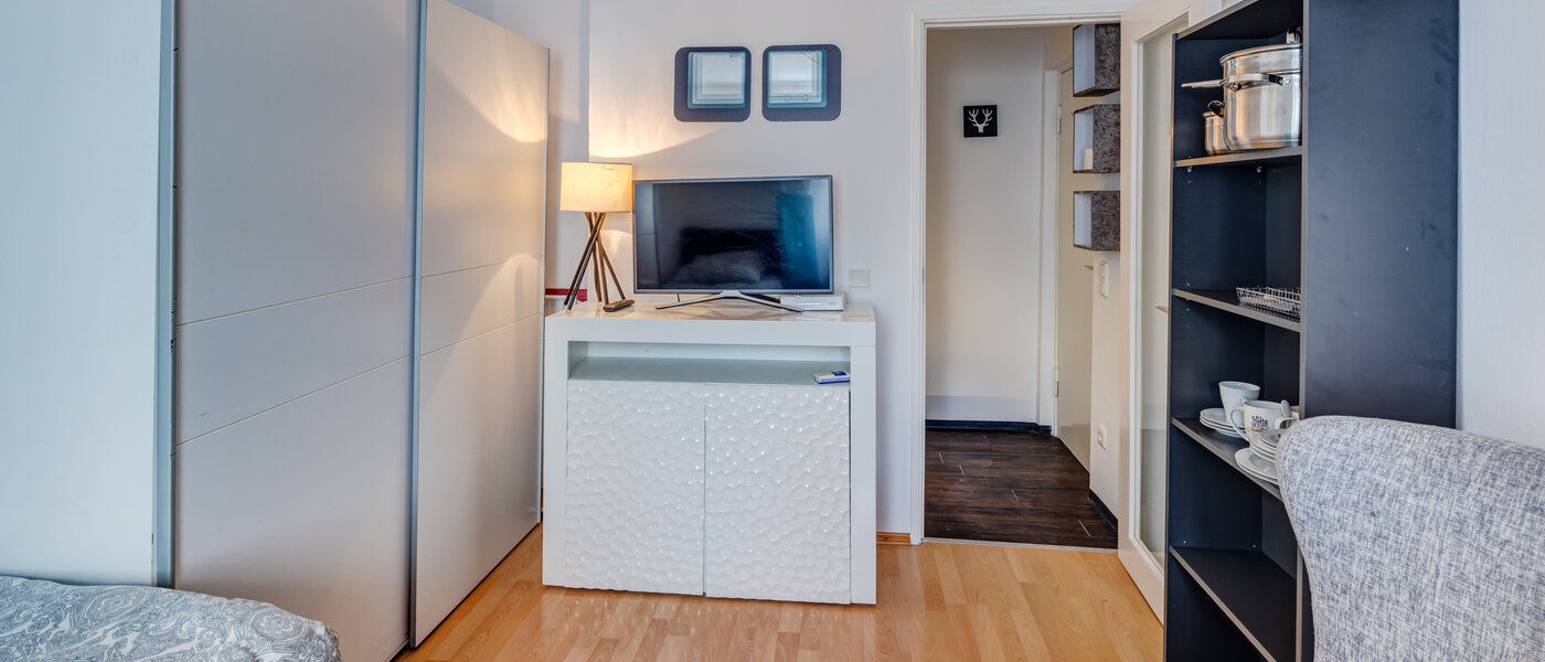 studio München Maxvorstadt - Universitätsviertel 02 living area 10600