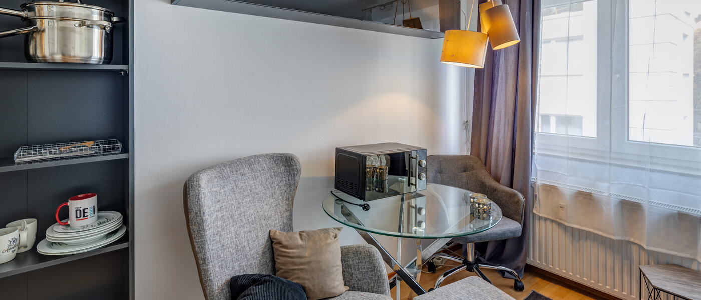 studio München Maxvorstadt - Universitätsviertel 03 living area 10600