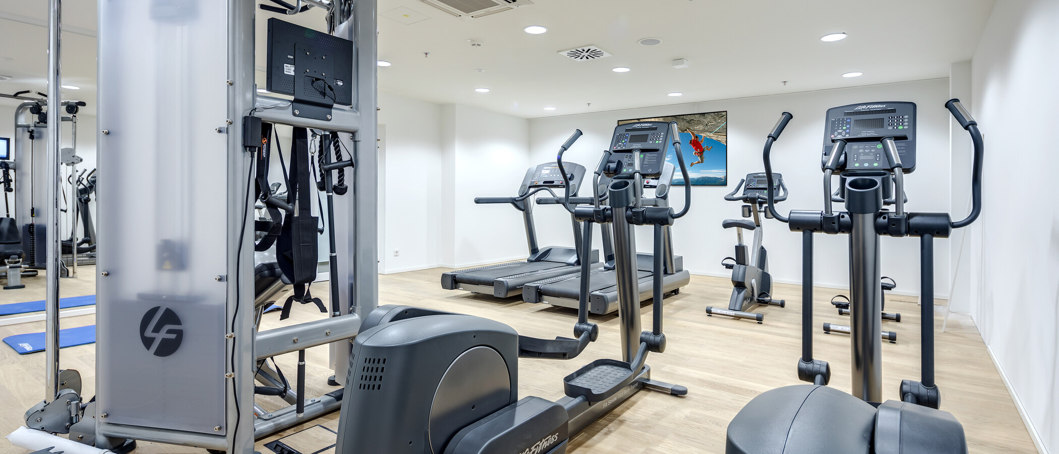 apartment München Nymphenburg 01 fitness 10602