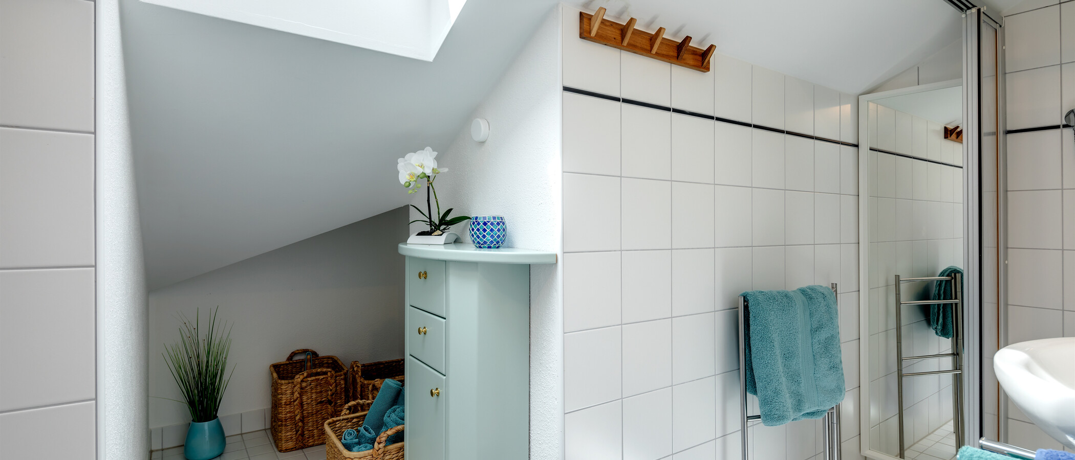 maisonette-gallery apartment Tutzing 02 2. bathroom 10604
