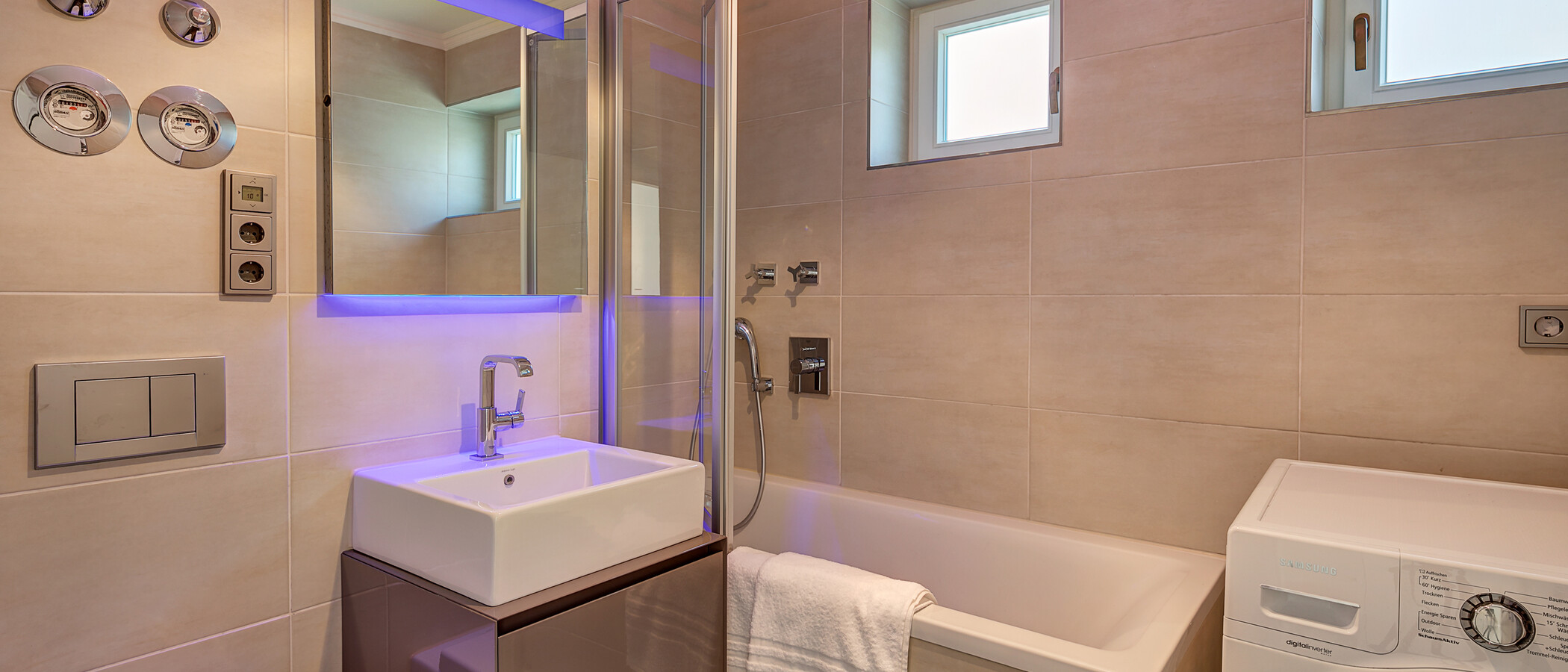 apartment München Lehel 01 bathroom 10606