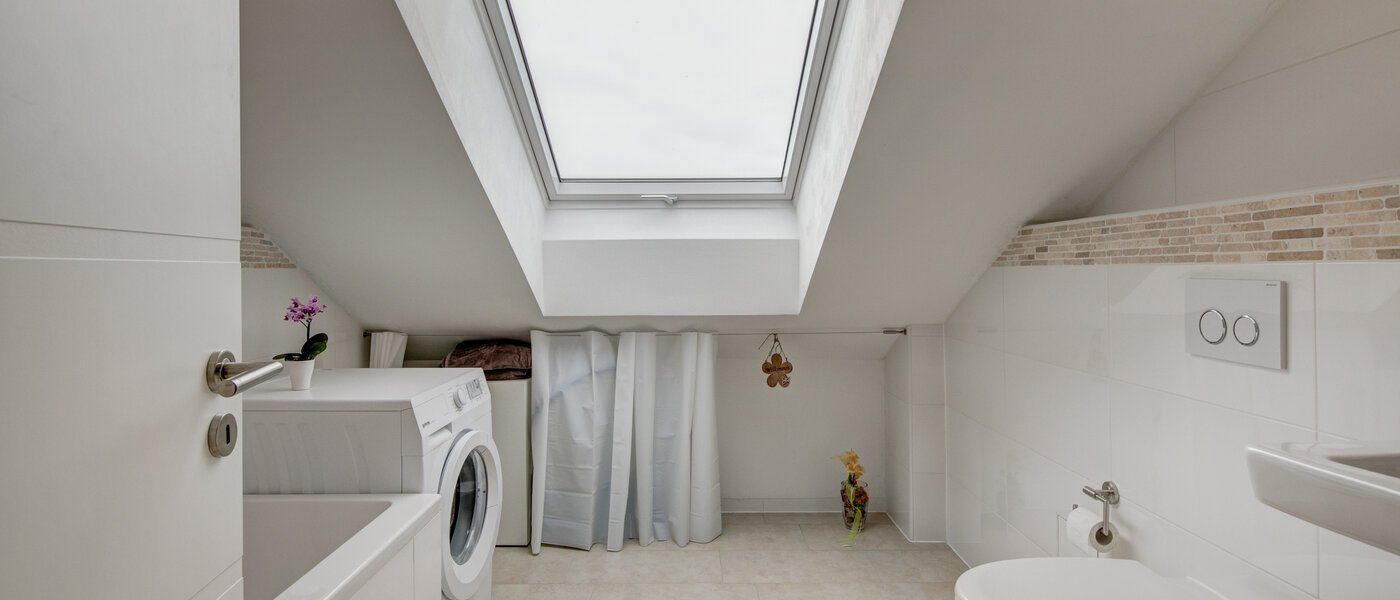 apartment München Am Hart 01 bathroom 10610