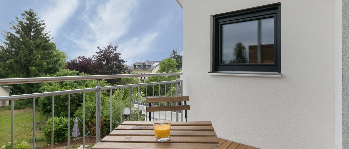 apartment München Am Hart 02 balcony 10610