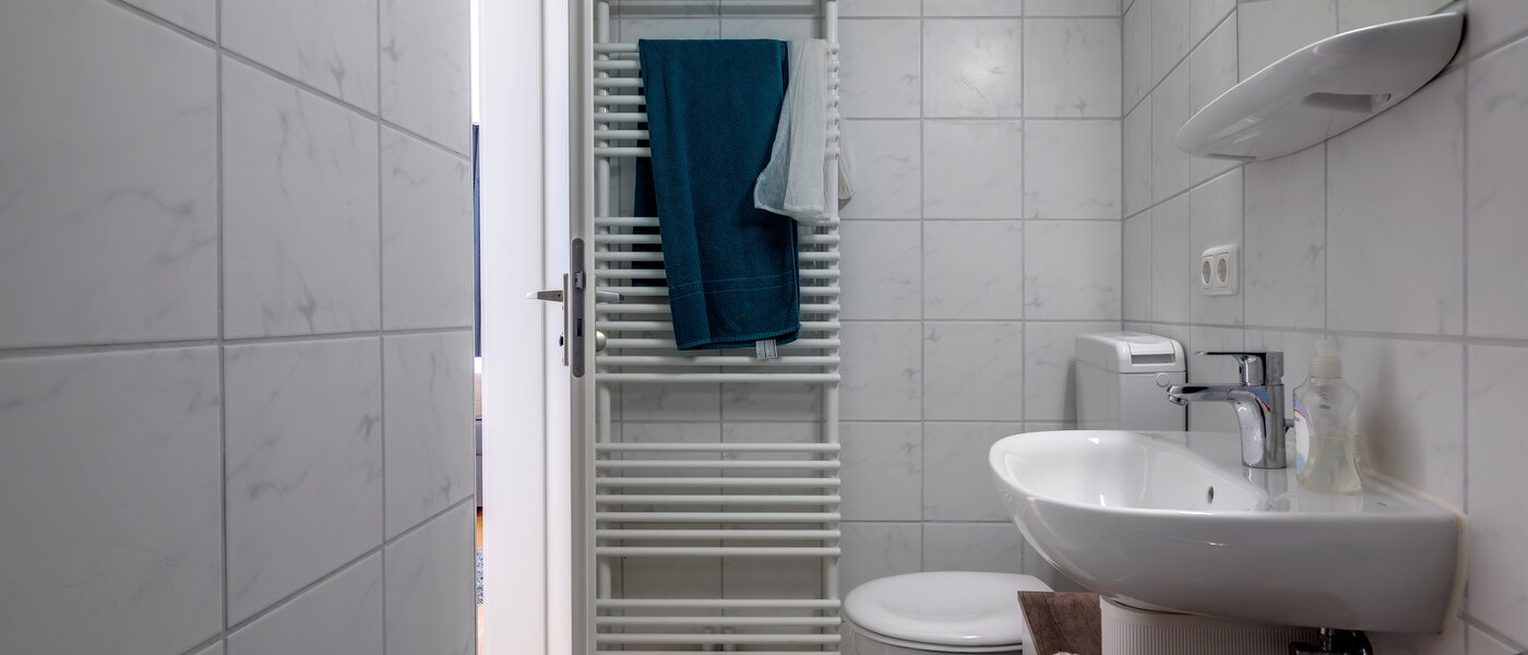 studio München Ramersdorf 03 bathroom 10619