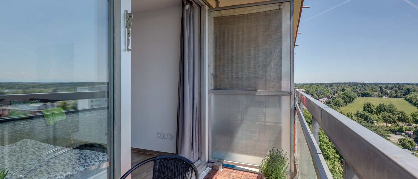 apartment München Neuperlach 03 balcony 10620