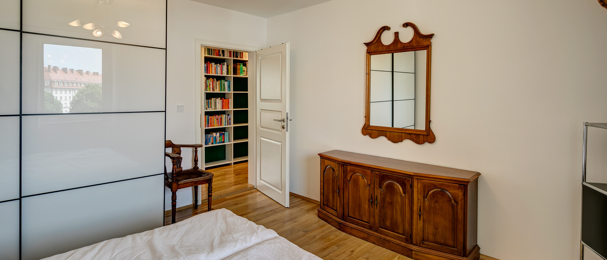 apartment München Untersendling 03 sleeping area 10625