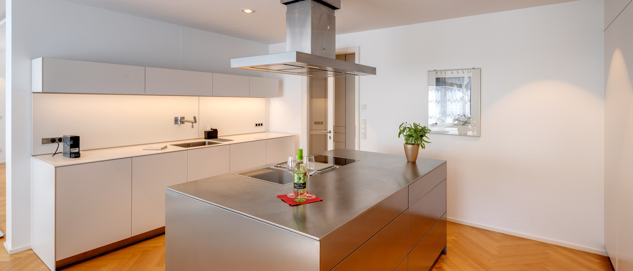 apartment München Nymphenburg 04 kitchen 10628