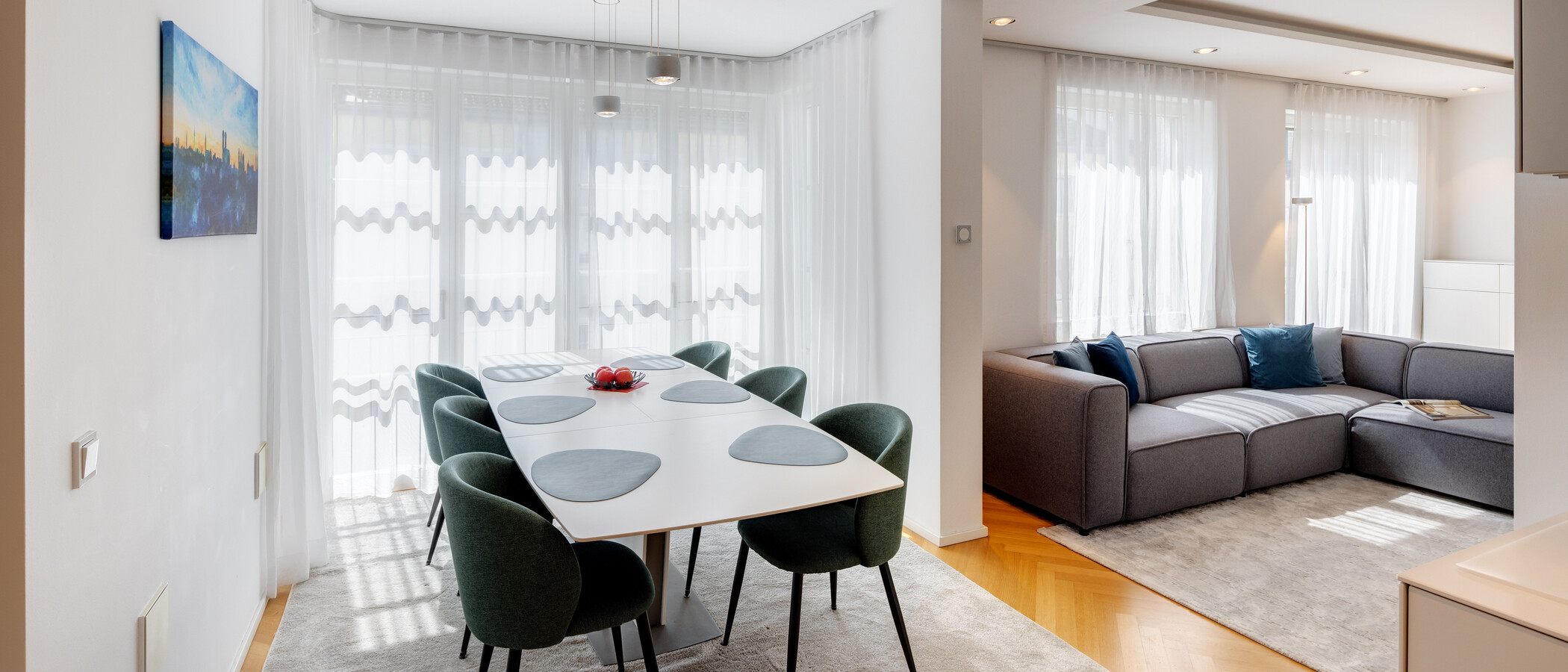 apartment München Nymphenburg 01 dining area 10628