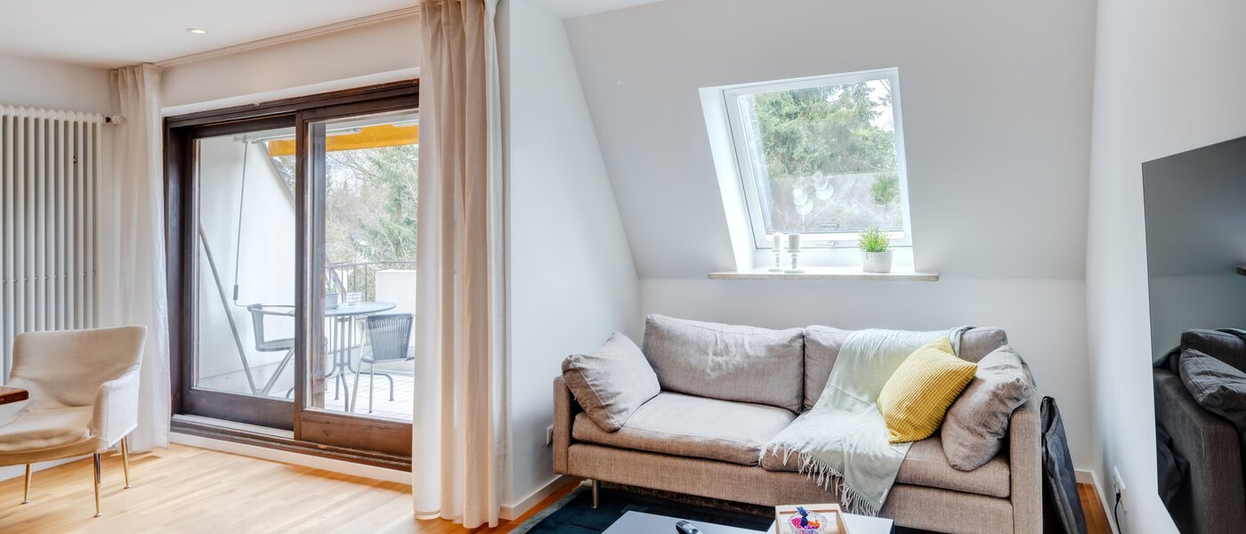 attic apartment München Trudering 02 living area 10634