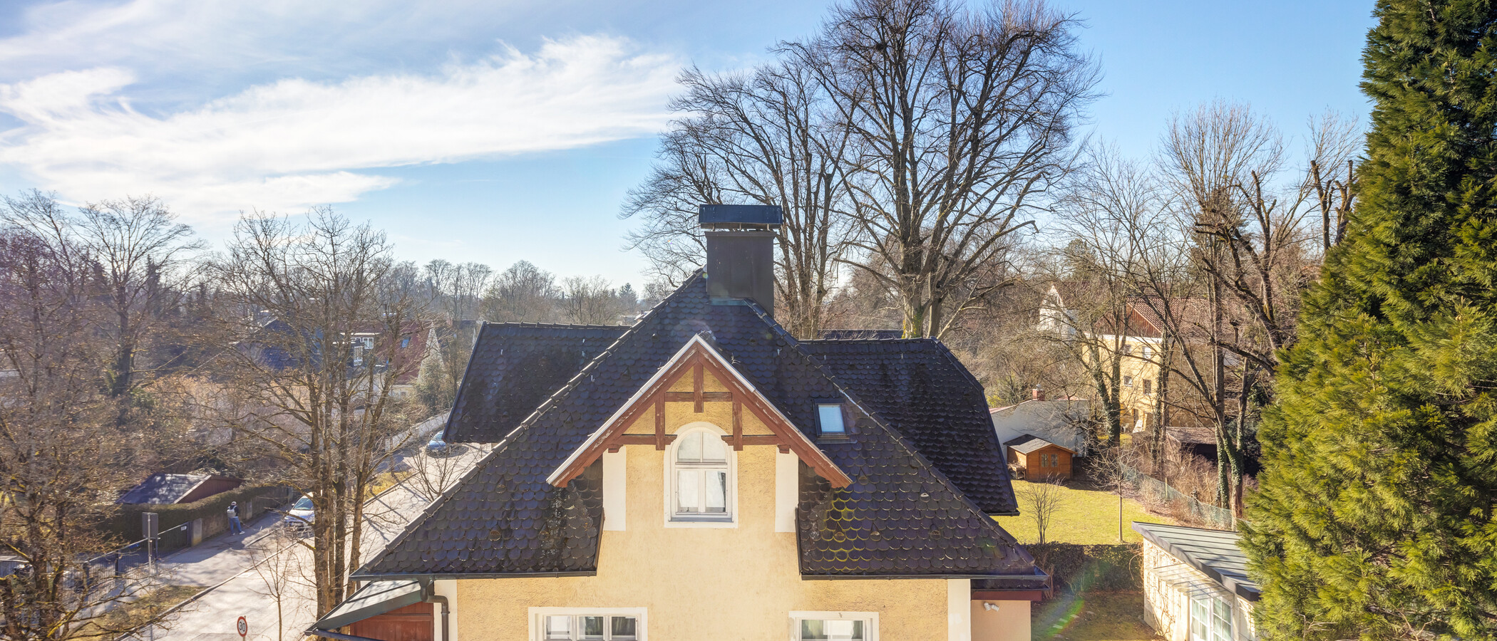 attic apartment Gräfelfing 02 view 10636