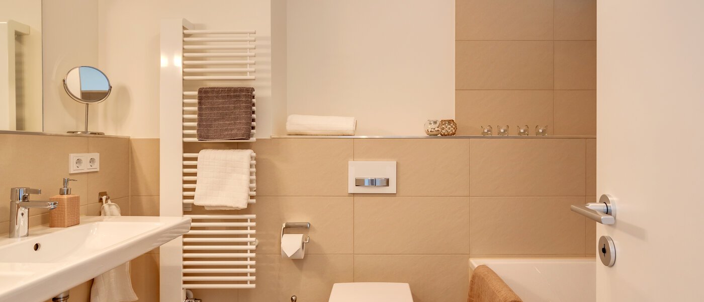 house München Schwabing 01 bathroom 10644