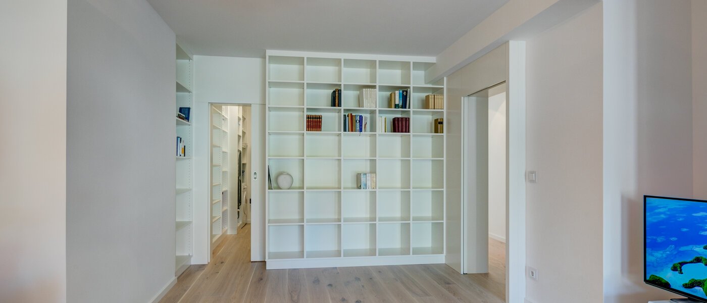 apartment München Schwabing-West 05 living room 10645