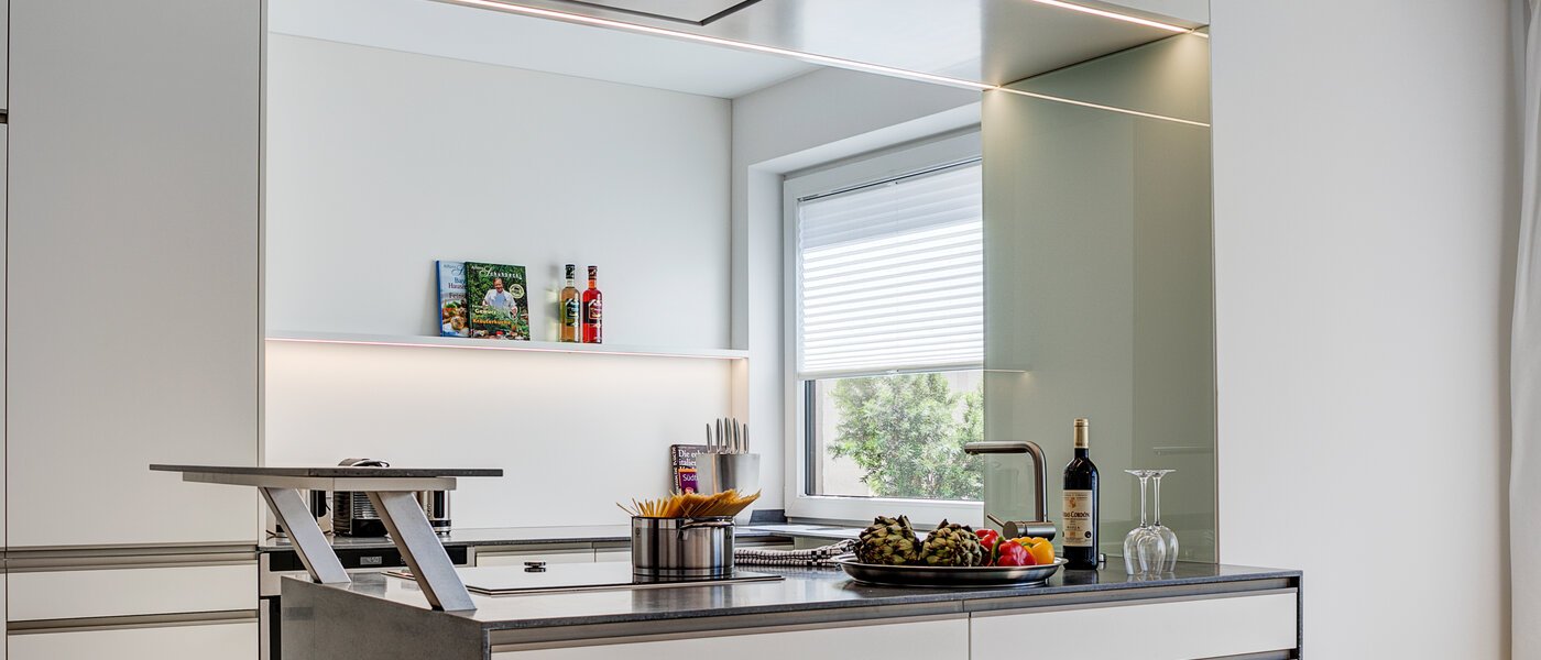 apartment München Schwabing-West 02 kitchen 10645