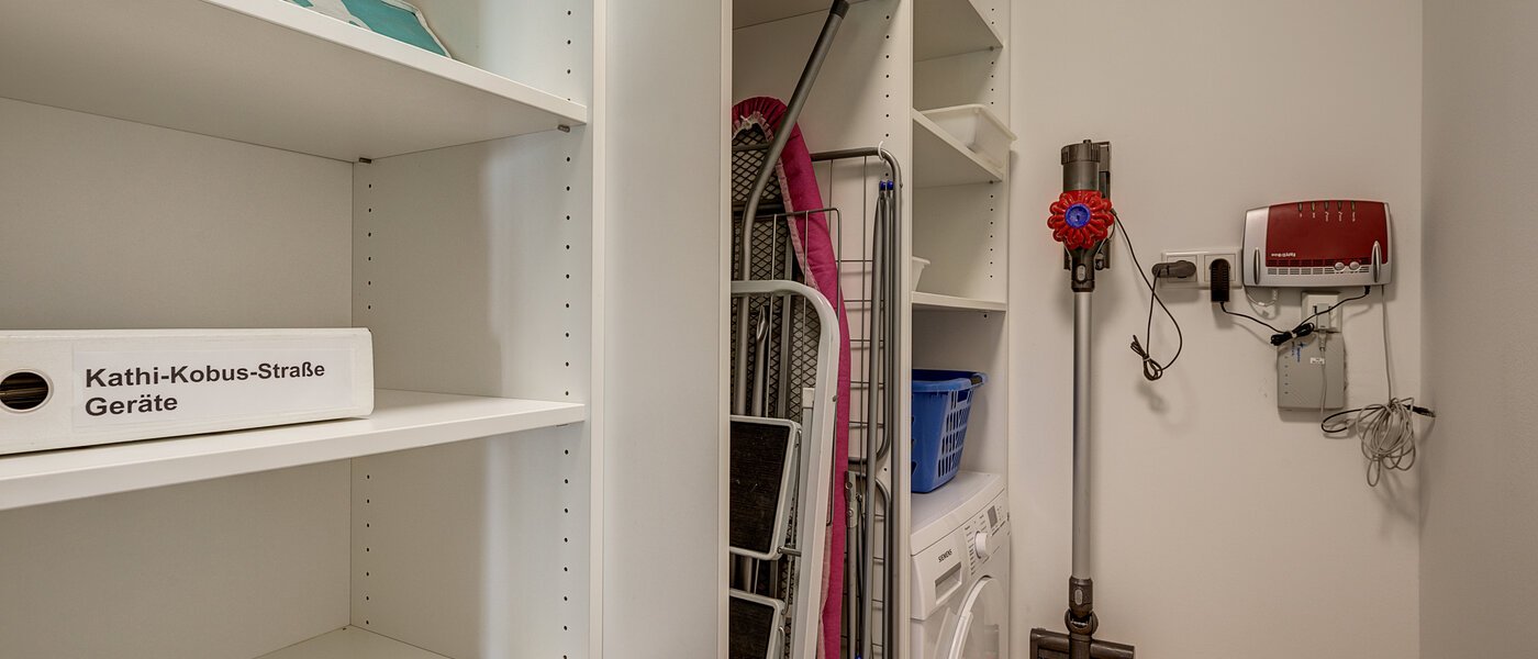 apartment München Schwabing-West 02 storage room 10645