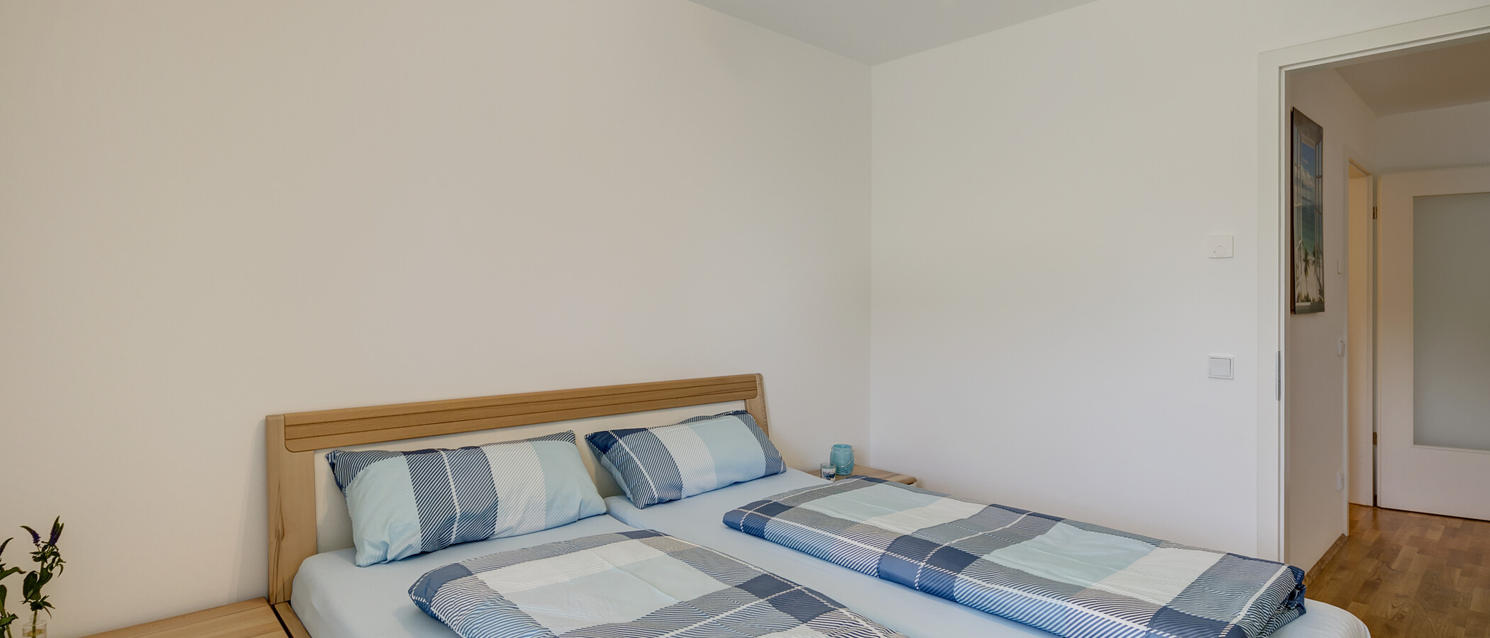 apartment München Au-Haidhausen 04 sleeping area 10648