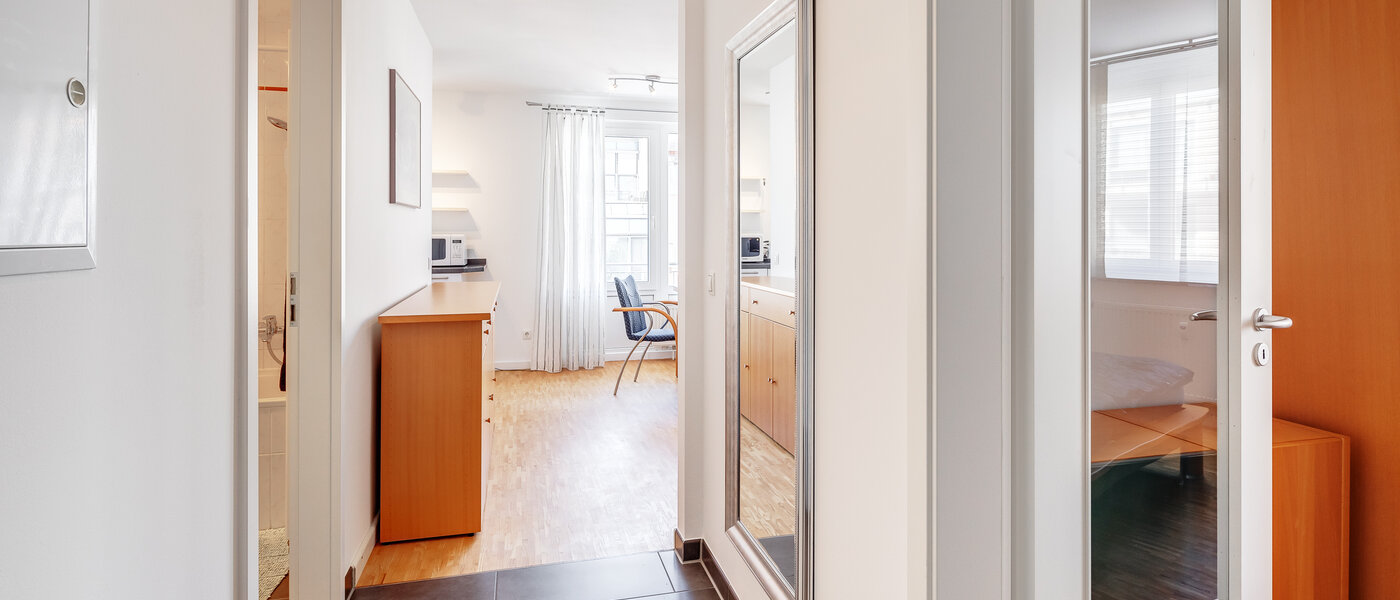 apartment München Oberföhring 03 hall 10660