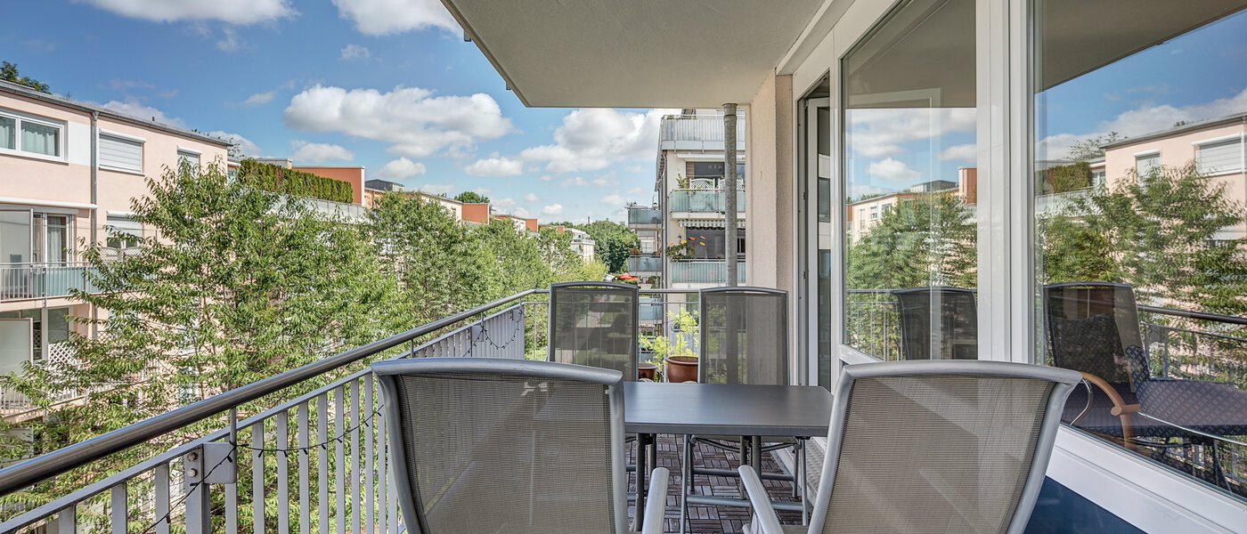 apartment München Oberföhring 02 balcony 10660