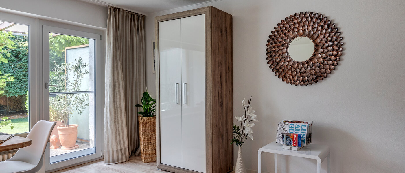 apartment München Lochhausen 03 living room 10673