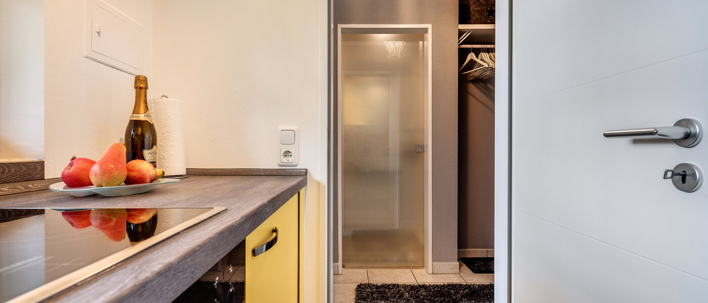 apartment München Lochhausen 04 kitchen 10673