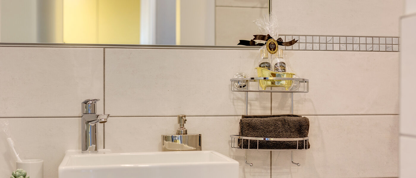 apartment München Lochhausen 03 bathroom 10673