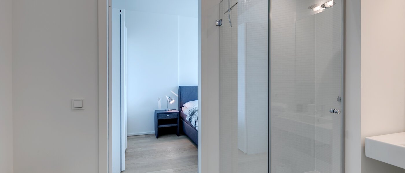 apartment München Nymphenburg 01 bathroom 10684