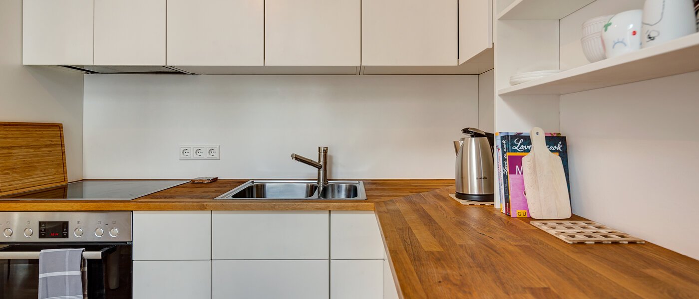 apartment München Gärtnerplatzviertel 01 kitchen 10715