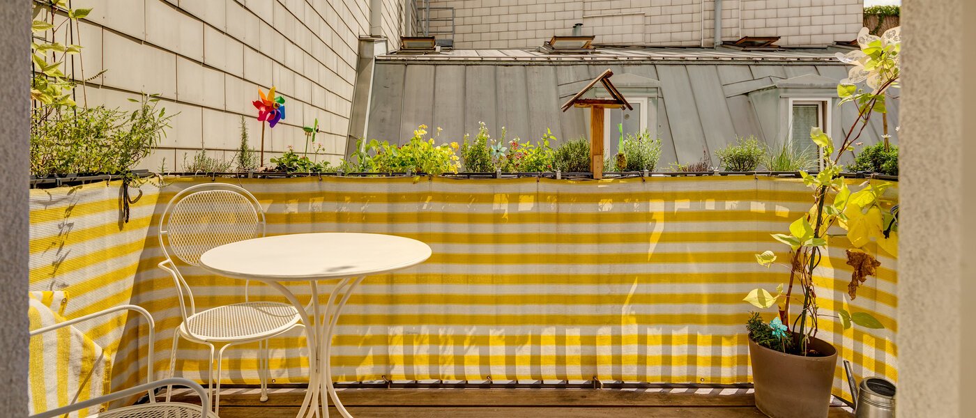 apartment München Gärtnerplatzviertel 01 balcony 10715