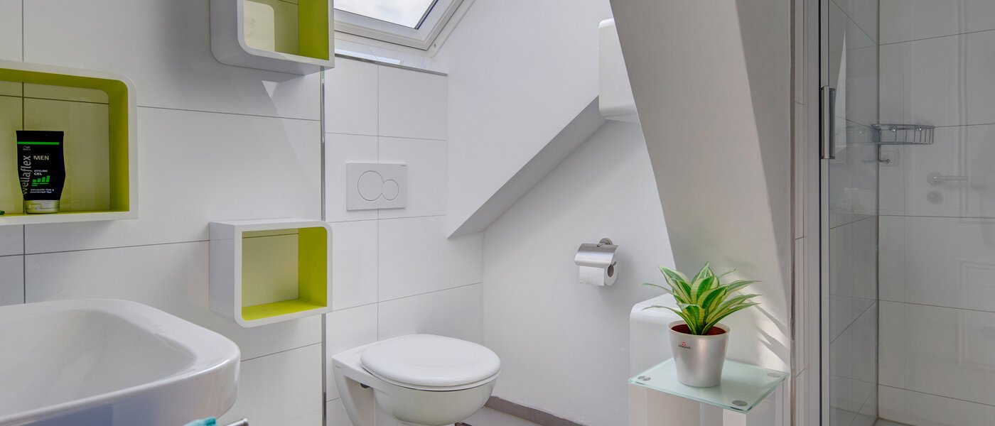 apartment München Nymphenburg 03 bathroom 10722