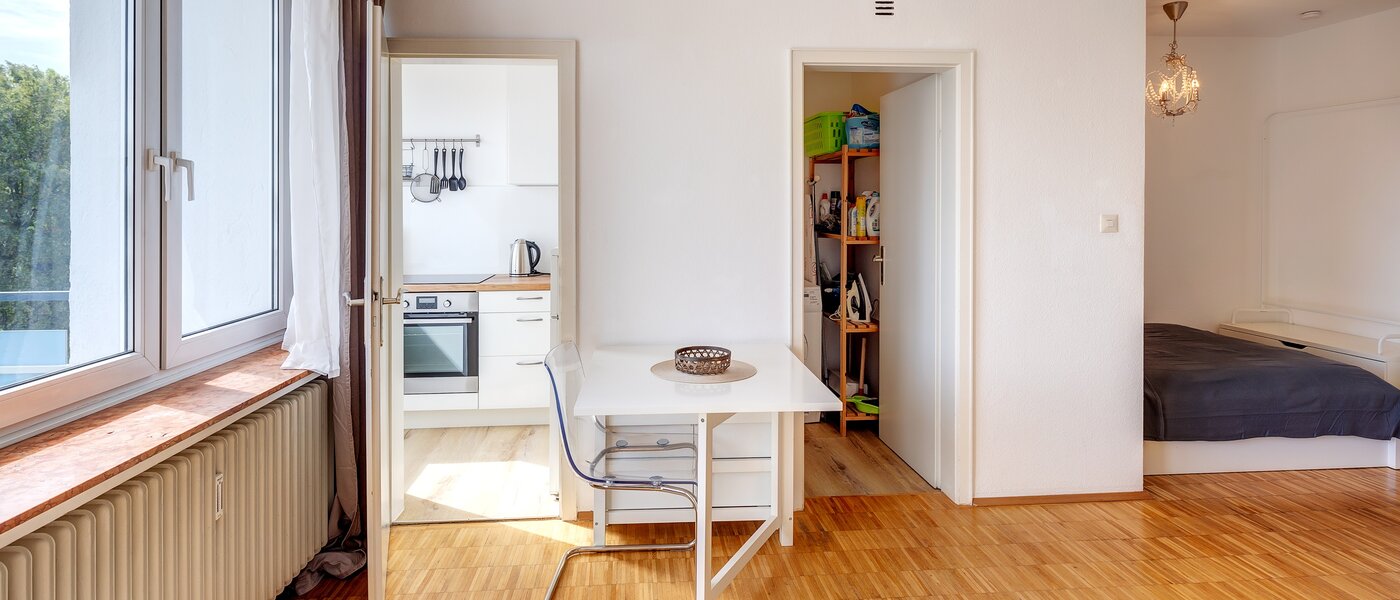 apartment München Berg am Laim 05 living area 10726